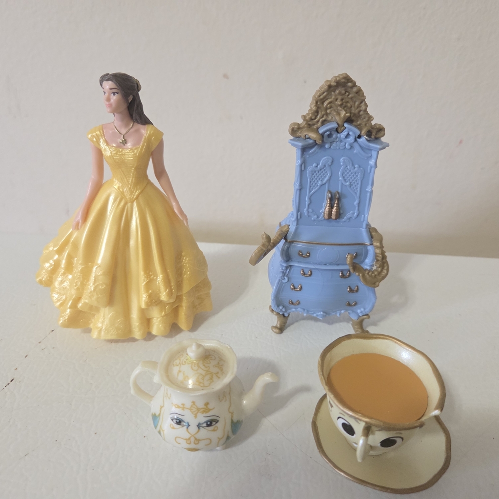 Disney Beauty & The Beast Live Action Figure Playset